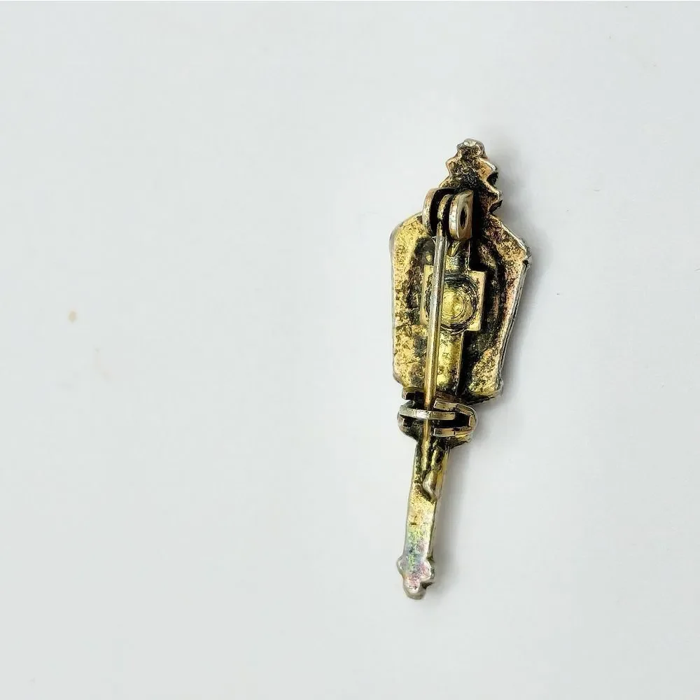 5/$25 Vintage two tone torch lamp brooch pin
